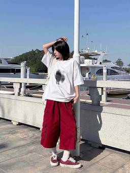 SYKON - Retro Red Design Three-Point Denim Shorts for Women