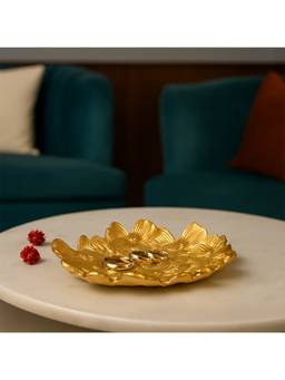 Voncasa - Aluminium Golden Colour Decorative Platter
