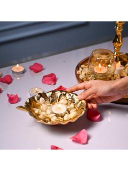 Voncasa - Aluminium Golden Colour Leaf Dish