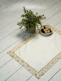 Pure Home + Living - Cream and Gold Nirvana Placemats.