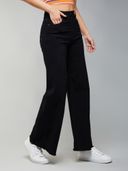 Black color option, Currently selected