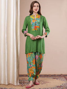 FASHOR - Solid Mirror and Sea Shell Embroidered Kurti with Floral Salwar - Green (Set of 2)