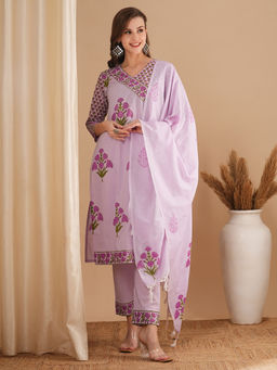 FASHOR - Ethnic Floral Printed Straight Kurta with Pant and Dupatta - Lavender (Set of 3)