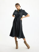 Black color option, Sold out, Currently selected