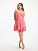 Red color option, Sold out, Currently selected