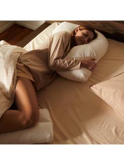 Nordic Sleep - Foss flakes Side sleeper Pillow with Cover
