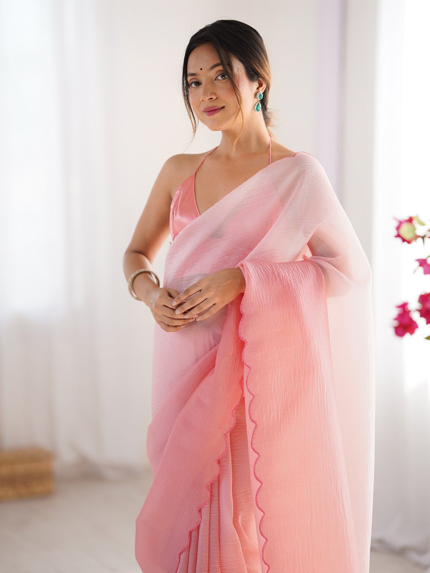 Womens Chiffon Pink Designer Saree with Unstitched Blouse-image-3