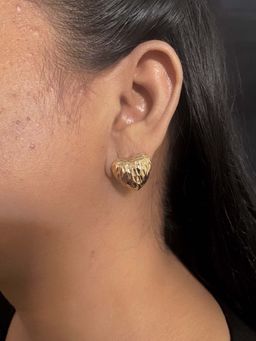 Digital Dress Room - Gold-Plated Heart Stud Design Earrings Pack of 2