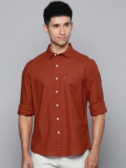 Levi's - Men Red Collar Neck Shirt