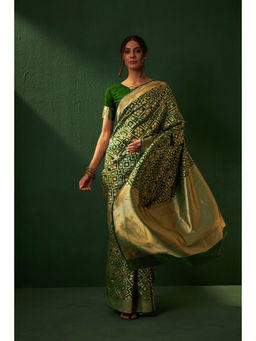 Suha - Ethnic Green Saree with Unstitched Blouse