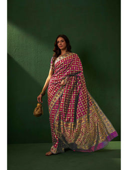 Suha - Ethnic Pink Saree with Unstitched Blouse