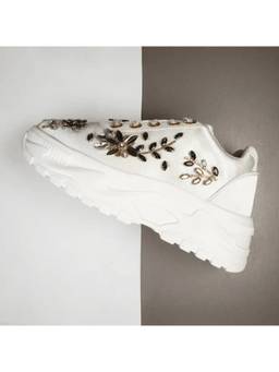 RETTROSE - White Mukta Embellished Sneakers