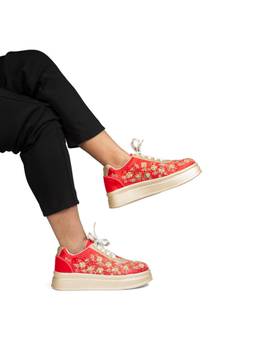 RETTROSE - Suhaani Embroidered Bridal Platform Sneakers