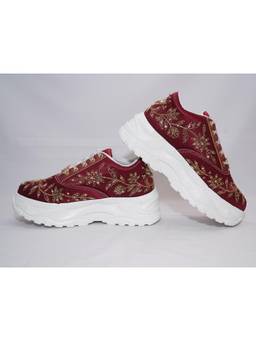 RETTROSE - Maroon Ruhani Embellished Sneakers