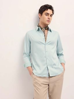 The Bear House - Green Solid/Plain Slim Fit Shirt