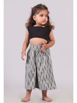 Tjori - Black Cotton Crop Top With Pants (Set of 2)