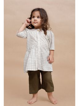 Tjori - Off White Checked Top And Olive Green Flared Capri (Set of 2)