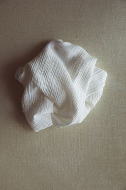 H&M - White Cotton Muslin Baby Blanket