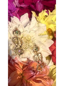 ORNAMAAS - Hoor Bageecha Kaan Phool Green Earring