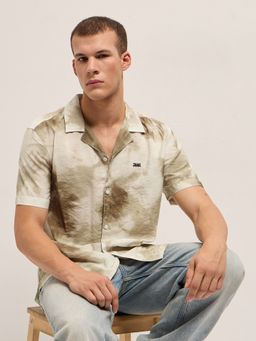 The Bear House - Mens Beige Relaxed Fit Digital Print Woven Casual Shirt