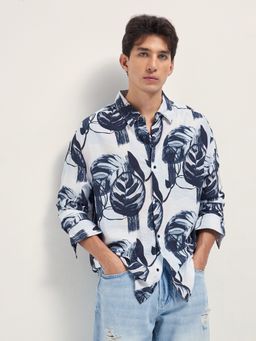 The Bear House - Mens White Relaxed Fit Digital Print Woven Casual Shirt