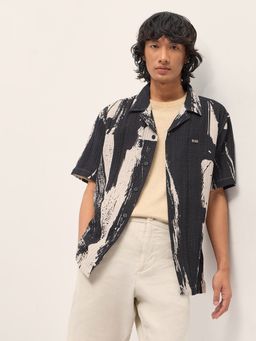 The Bear House - Mens Black Relaxed Fit Digital Print Woven Casual Shirt