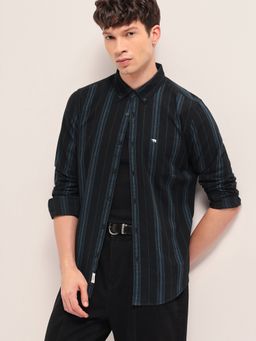 The Bear House - Mens Black Slim Fit Stripe Cotton Woven Casual Shirt