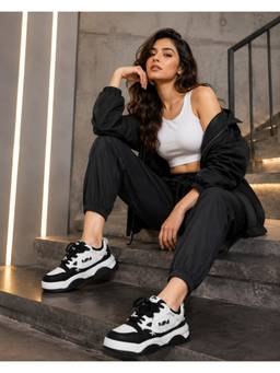 Drop Bold - Women Black Lace-Up Casual Sneakers