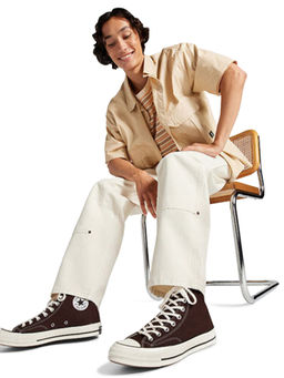 Converse - Unisex Chuck 70 Seasonal Color High Top Sneakers