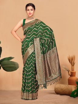 Odette - Green Silk Blend Saree with Unstitched Blouse