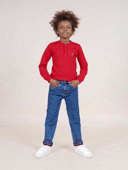 KiddoPanti - Red Solid Full Sleeve Henley Neck Rib T-Shirt and Denim Jeans (Set of 2)