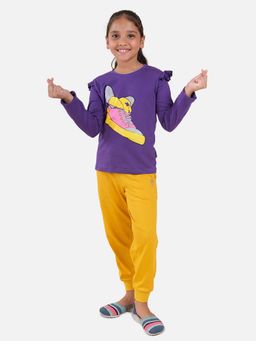 KiddoPanti - Girls Purple Wing Shoes Print Full Sleeve T-Shirt and Joggers (Set of 2)