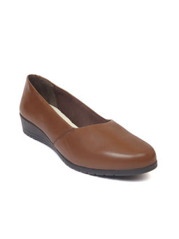 Zoom Shoes - Brown Genuine Leather Textured Pattern Slip On Casual Wedges