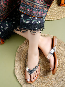 Shoetopia - Classy Embellished Grey Flats