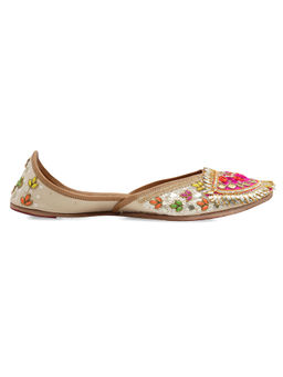 NR by Nidhi Rathi - Multi-Color Ethnic Embroidered Leather Juttis