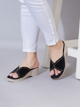Shoetopia - Classy Black Sandal Heels
