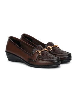 Zoom Shoes - Brown Genuine Leather Textured Pattern Slip On Casual Loafers