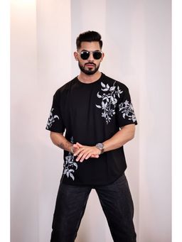Eszett - Men Black Cotton Floral Leafy Oversized T-Shirt