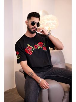 Eszett - Men Black Cotton Floral Oversized Fit T-Shirt