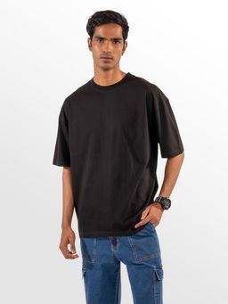 Eszett - Men Charcoal Cotton Plain Oversized Fit T-Shirt