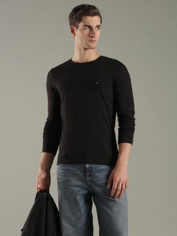 Tommy Hilfiger - Solid Slim Fit Cotton T-Shirt