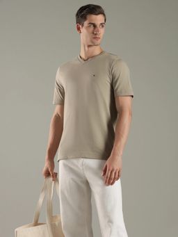 Tommy Hilfiger - Solid Regular Fit Cotton T-Shirt