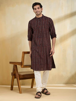 Fabindia - Men Maroon Self Design Kurta
