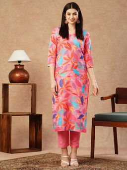 Gahan - Womens Viscose Rayon Straight Printed Kurta with Pant