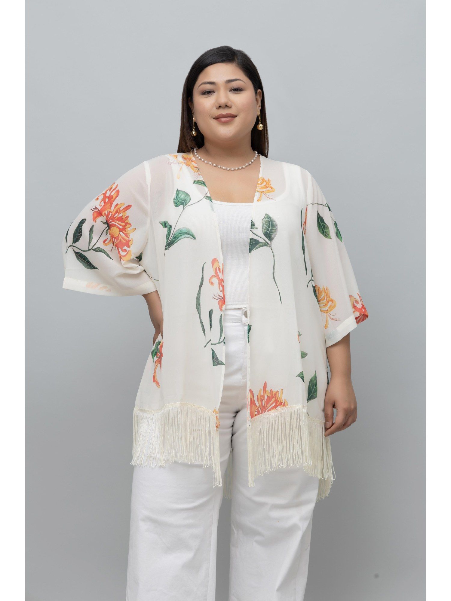 purys plus Women White Floral Shrug-picture-11