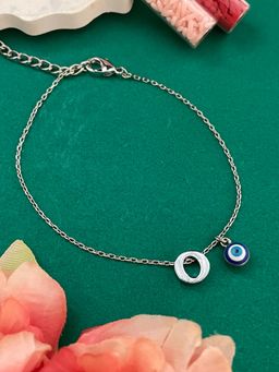 Digital Dress Room - O Letter Evil Eye Bracelet Rakhi
