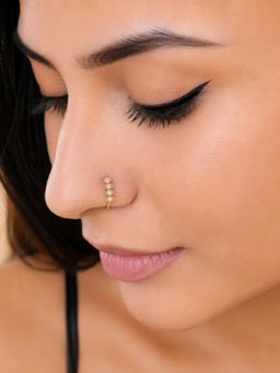 ADIVA - Gold-Plated White Ad Stone Cluster Clip-On Septum Nose Pin