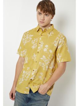 max - Essential Yellow Men Floral Print Slim Fit Ethnic Shirt