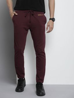 The Indian Garage Co - Men Maroon Slim Fit Solid Joggers