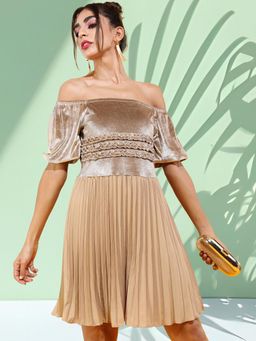 TOKYO TALKIES - Womens Gold Shoulder Dress